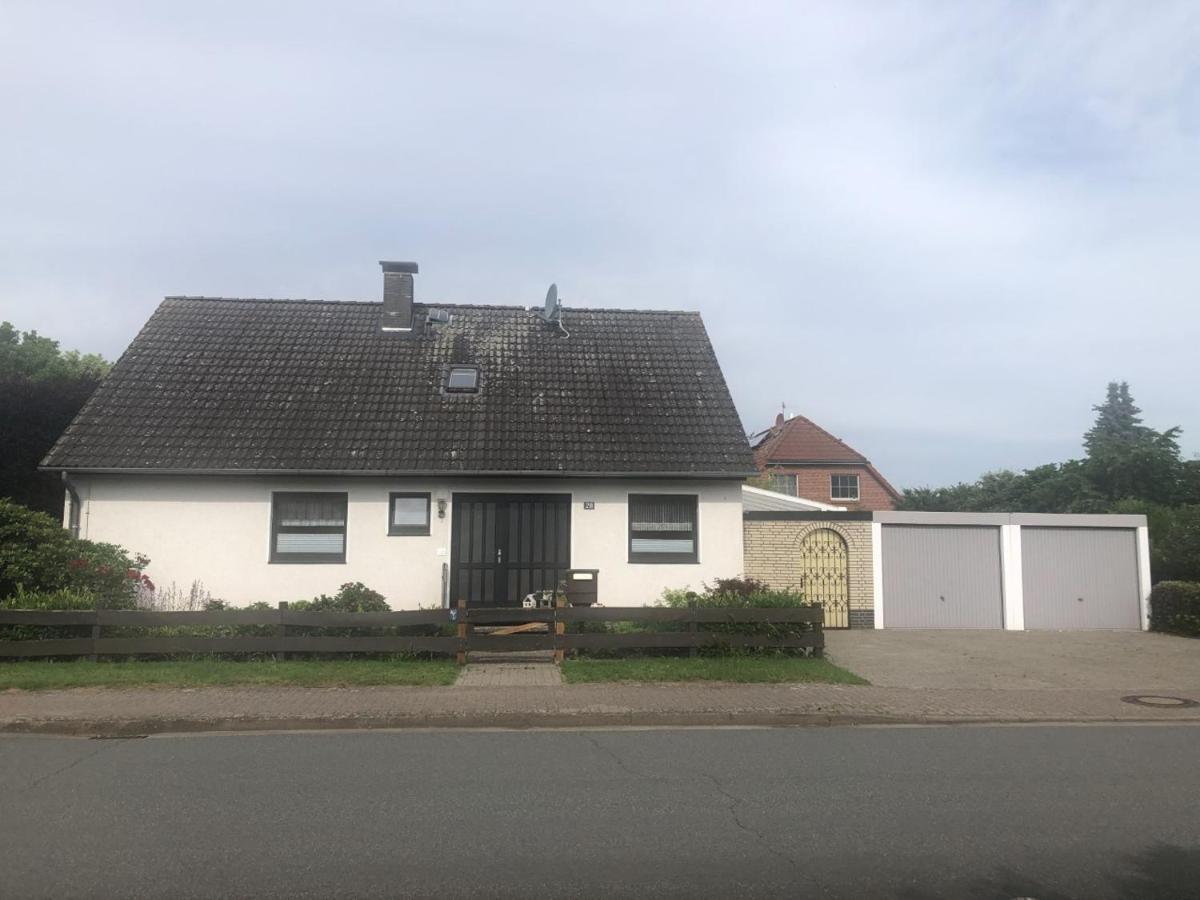 Ferienwohnung Viezens Neustadt am Rübenberge エクステリア 写真